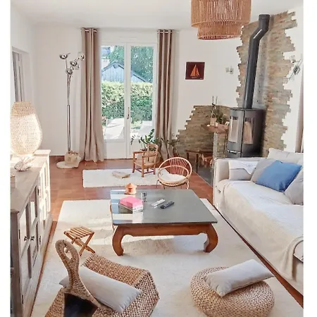 Maison Entiere, Dans Village Bord De Mer, Typique & Classe 펜션 *