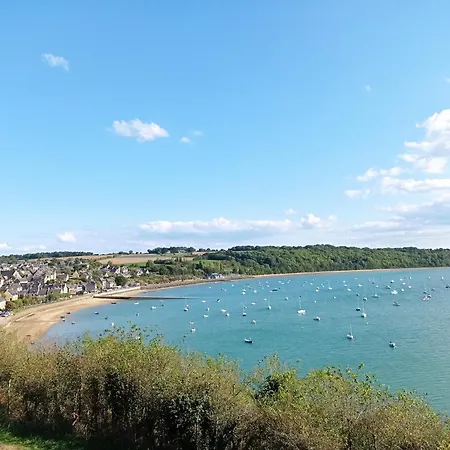 Maison Entiere, Dans Village Bord De Mer, Typique & Classe